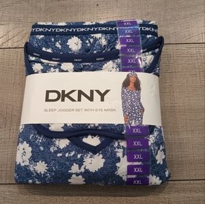 DKNY Sleep Jogger Set with Eye Mask Size XXL